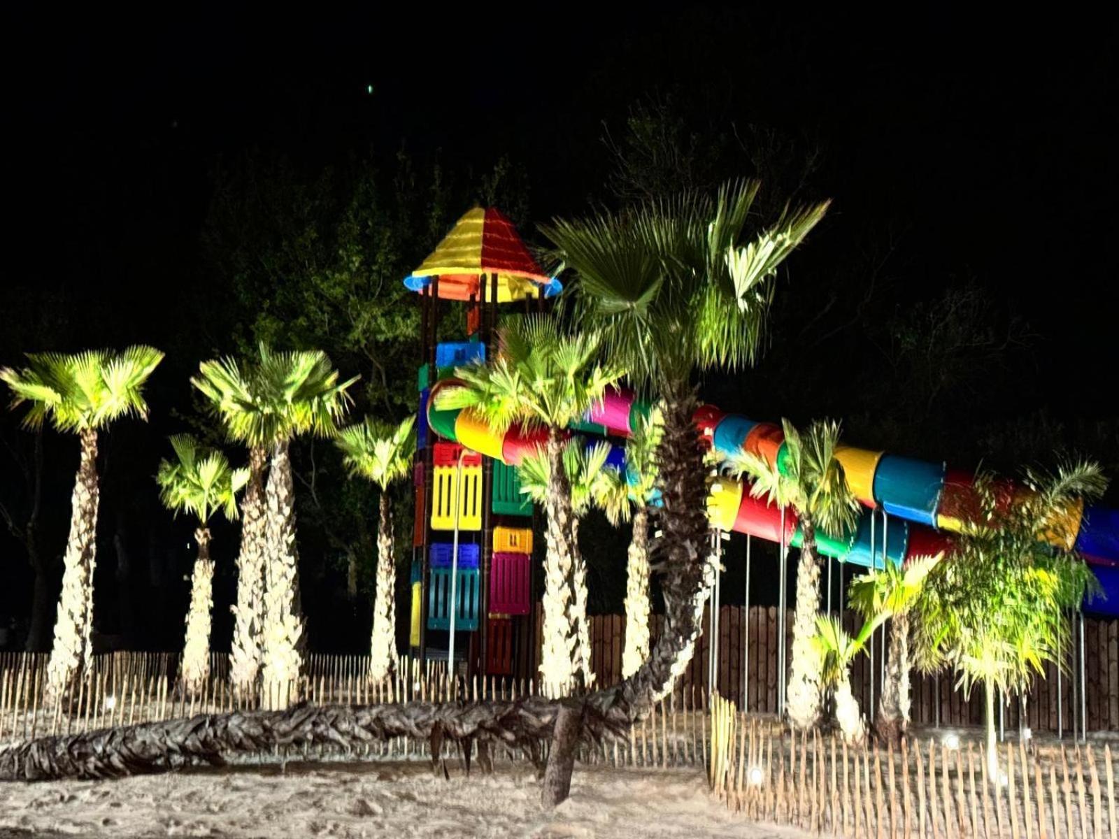 Marina Club Hotel 2*